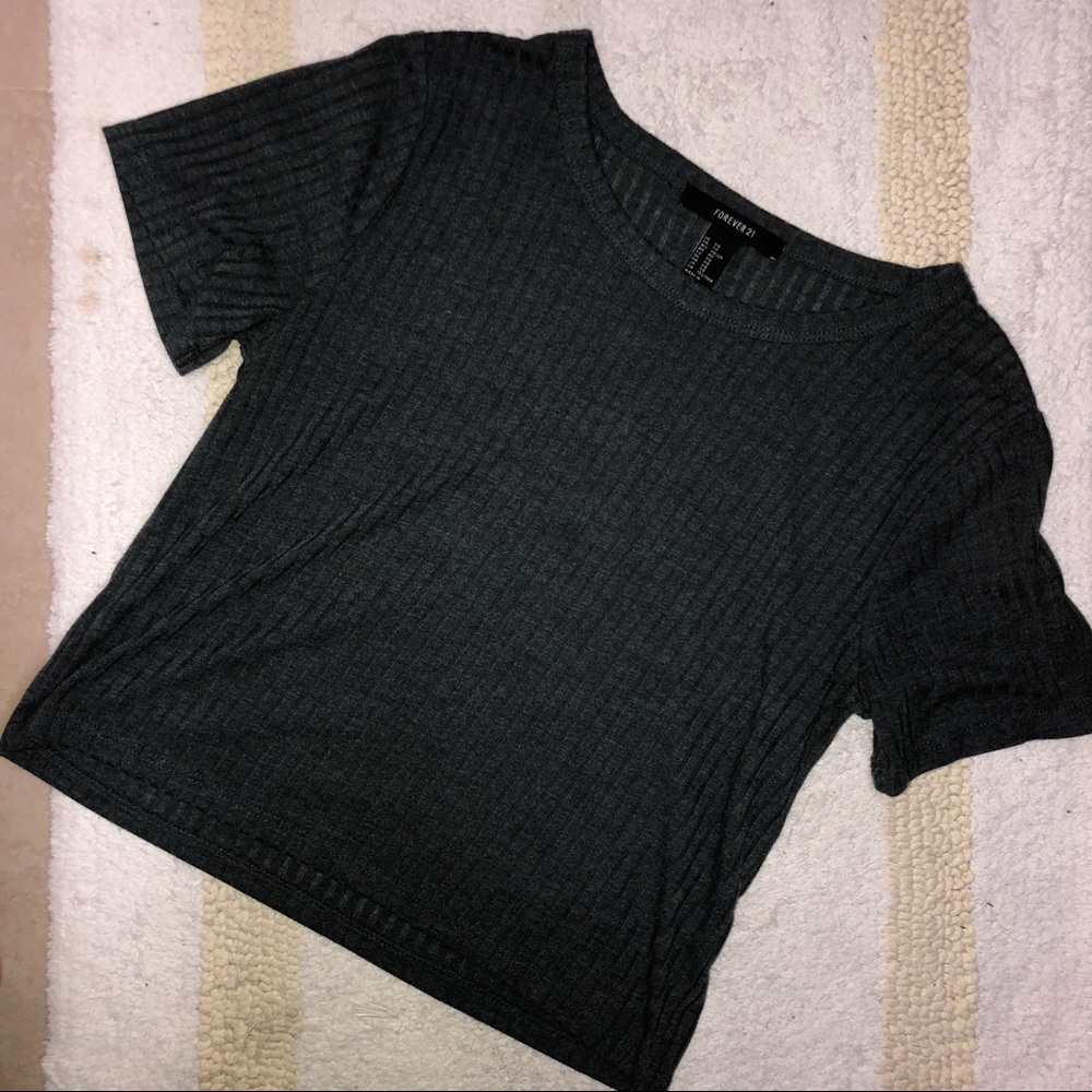 Forever 21 Crop T-Shirt